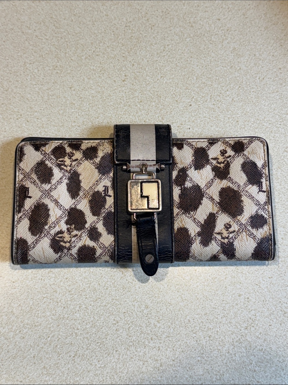 L.A.M.B Wallet